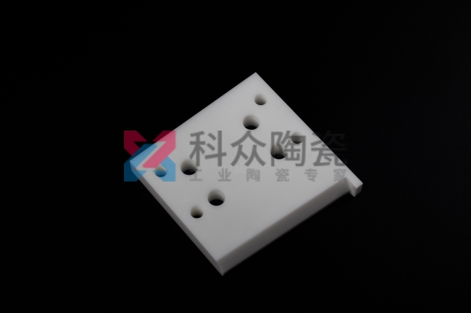 氧化鋯陶瓷在工業(yè)，醫(yī)療等多個領(lǐng)域證實是可靠